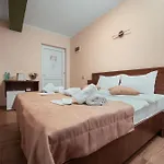 招待所 Amir 旧瓦马