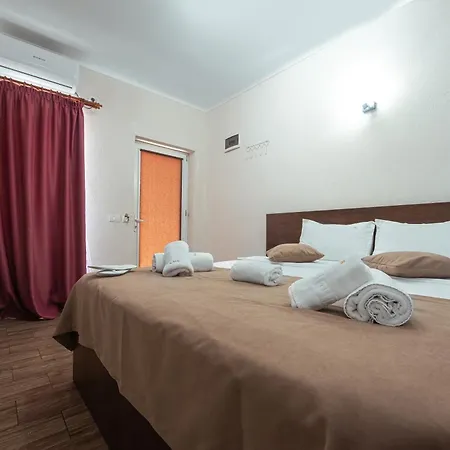 Casa de hóspedes Amir 3*